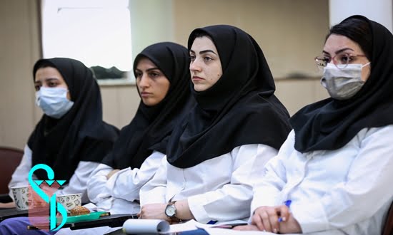 افزایش حقوق و کارانه دستیاران ارشد دانشگاه علوم پزشکی ایران