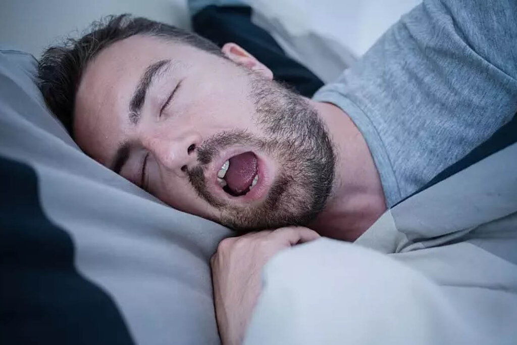 کسانی که خرو پف میکنند نگران ابتلا به این بیماری باشند